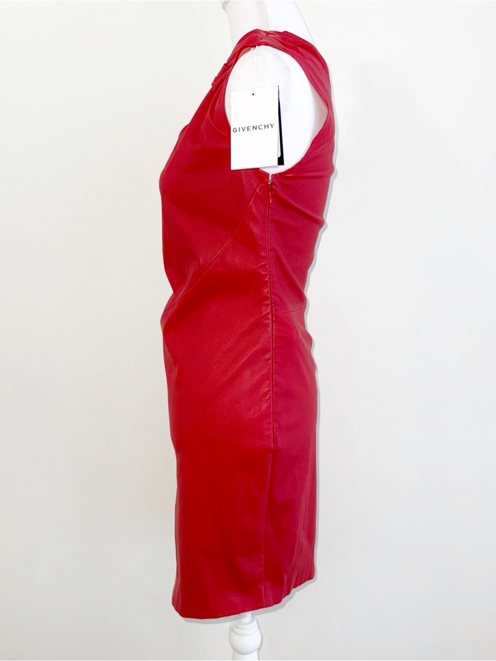 GIVENCHY RED LEATHER ONE SHOULDER TWISTED CUT OUT NECK DRAPED MINI DRESS - Picture 4 of 12